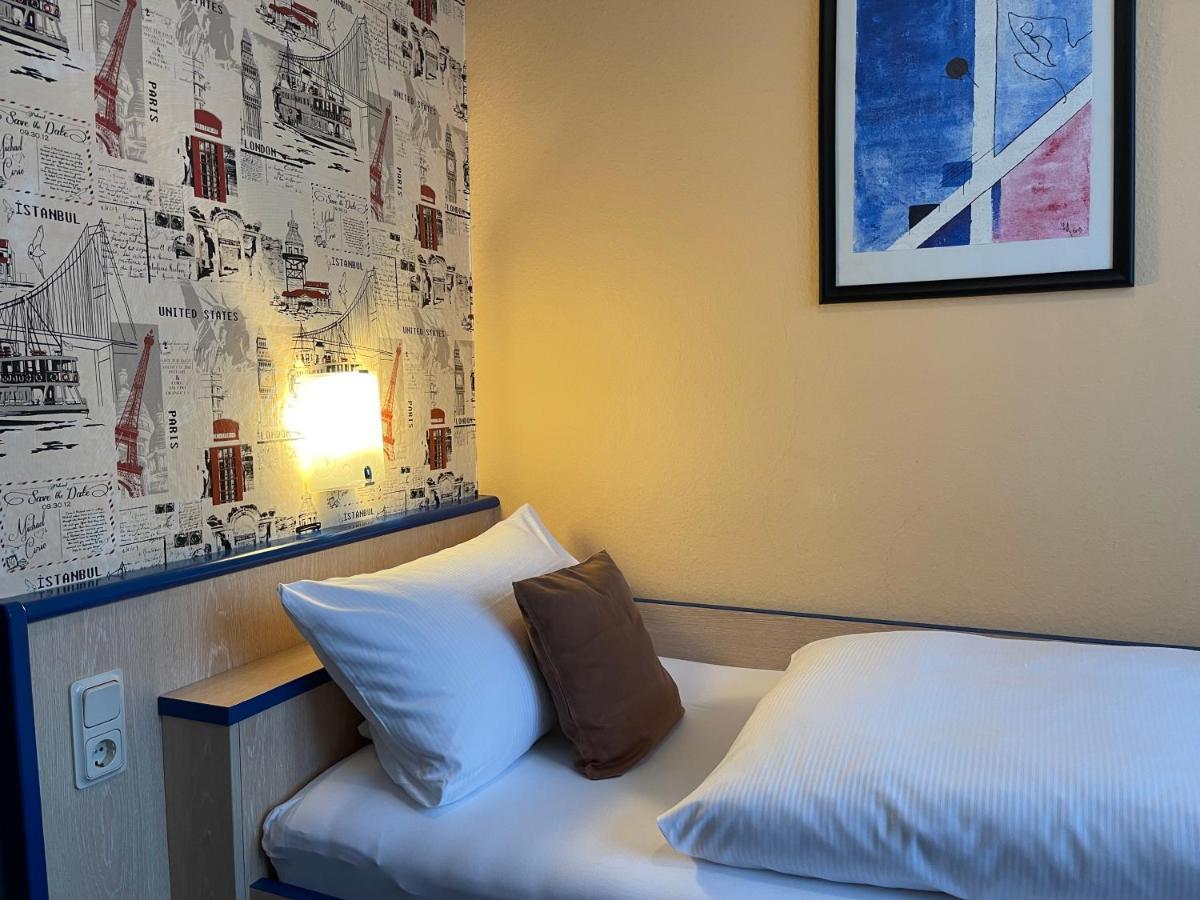 Hotel Stadt Hamburg Am Fluss Saarbrücken Exteriér fotografie