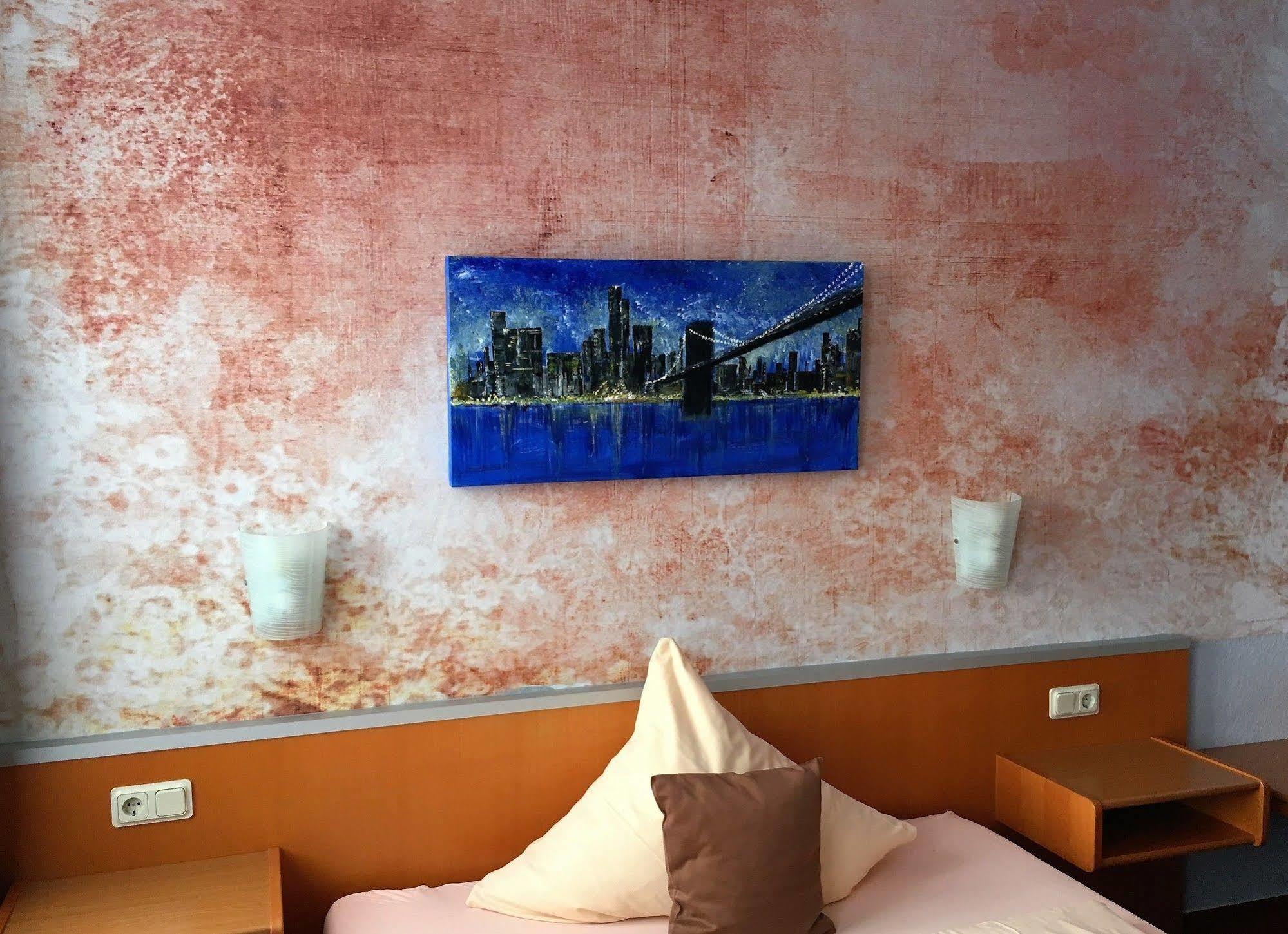 Hotel Stadt Hamburg Am Fluss Saarbrücken Exteriér fotografie